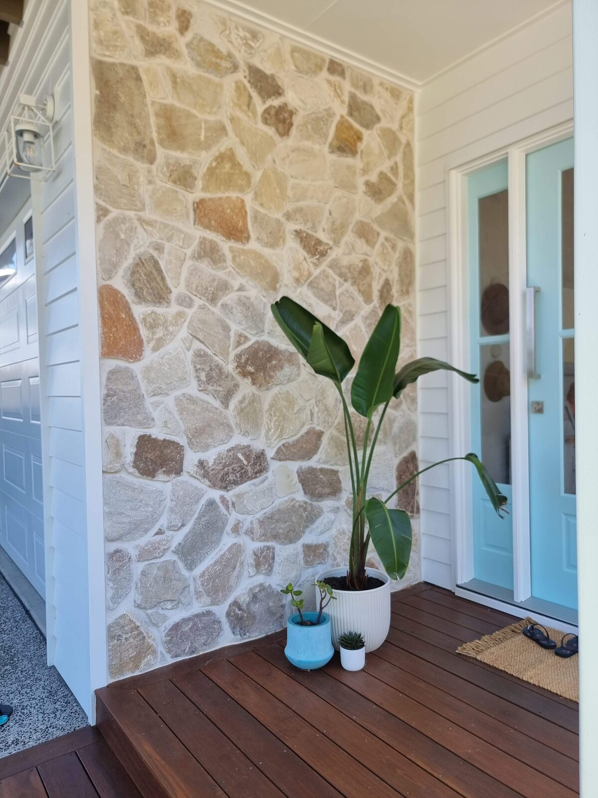 Natural stone cladding by Stone Connection, Newcastle and the Hunter